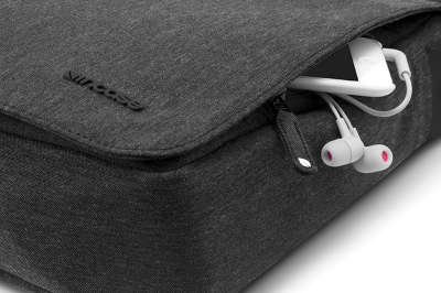 Сумка Incase Heathered Shoulder Bag для MacBook 15