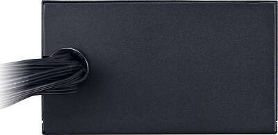 Блок питания Cooler Master ATX 450W MWE White V2 80+ (20+4pin) APFC 120mm fan 6xSATA RTL