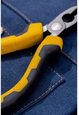 Удлиненные плоскогубцы с изогнутыми губками Deli DL2306 160мм, угол загиба губок 30°, сталь CrV, двухкомпонентная ручка