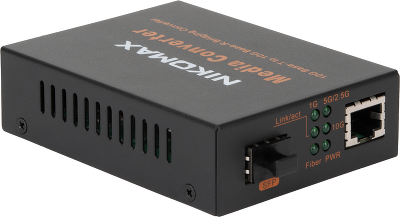 Медиаконвертер неуправляемый NIKOMAX, UTP 1000/2500/5000/10000Мбит/с, SFP+ 1/10Гбит/с, 5-12В (блок питания 5В/2А в комплекте)