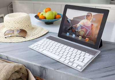 Клавиатура Logitech K760 Solar Folio [920-003876]