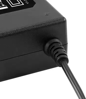 Блок питания Buro BU-A90 автоматический 90W 18.5V-20V 12-коннект. 4.7A от бытовой электросети