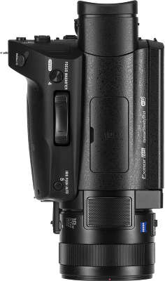 Видеокамера Sony HandyCam FDR-AX700