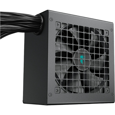 Блок питания Deepcool GAMERSTORM PN750D (ATX 3.1, 750W, PWM 120mm fan, Active PFC, 80+ GOLD, Gen5 PCIe) RET (R-PN750D-FC0B-WGEU-V2)