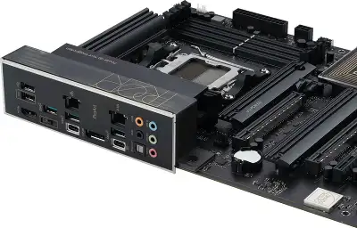 Материнская плата Asus PROART B650-CREATOR Socket AM5 AMD B650 4xDDR5 ATX AC`97 8ch(7.1) 1 x 2.5Gigabit + Gigabit Ethernet RAID+HDMI+DP
